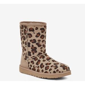 UGG Classic Short II Leopard Print Boots Women's Shoes Size | 9